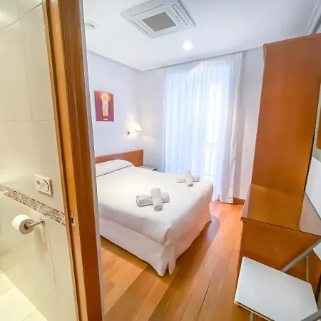 Turisticas Ayuntamiento Gæstehus 3*